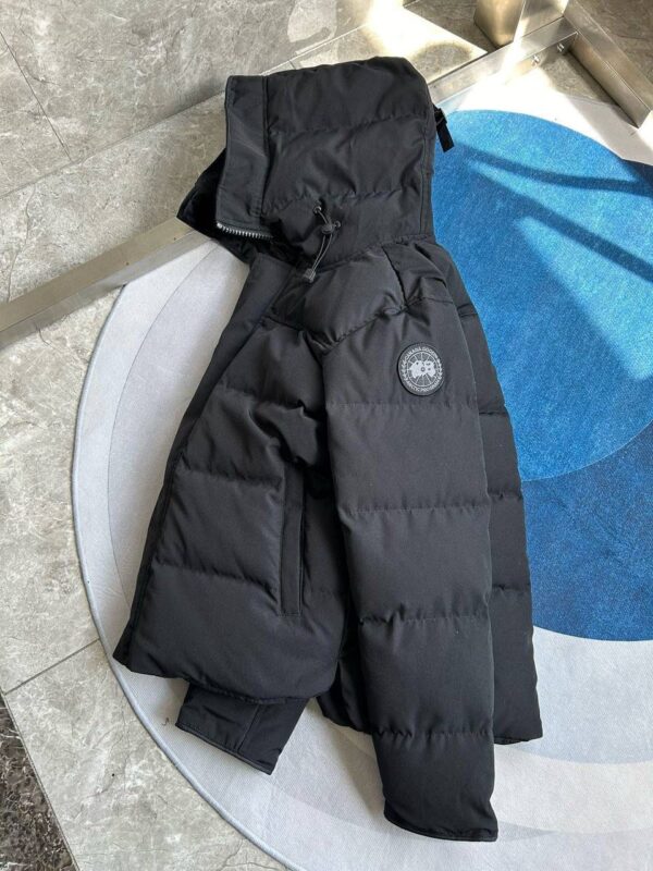 Canada Goose Macmillan Parka Black Label