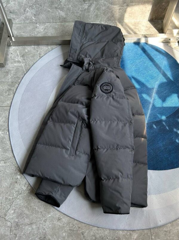 Canada Goose Macmillan Parka grey