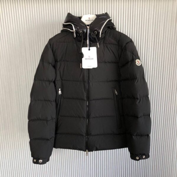 Moncler Winterjas zwart