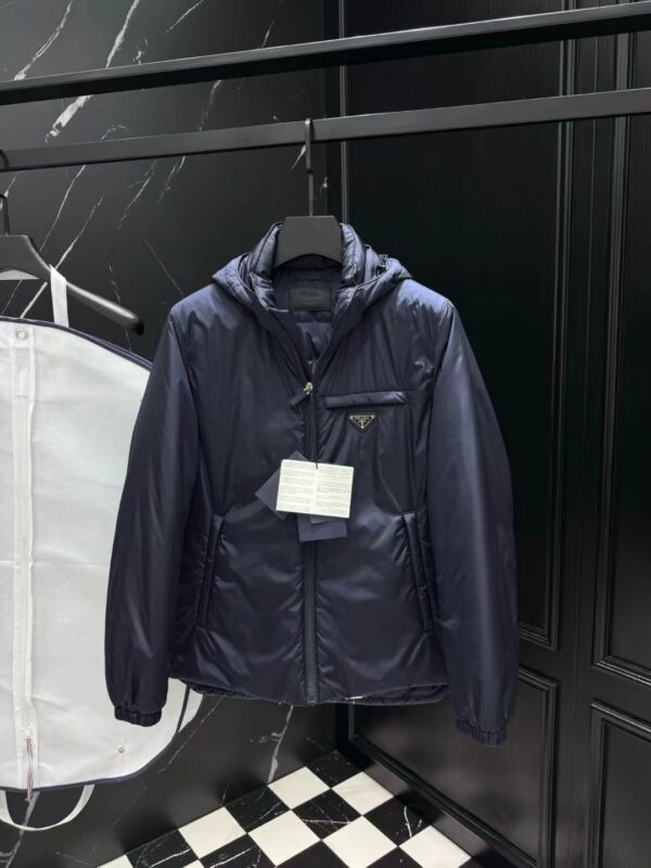 Prada Re-Nylon Blauw