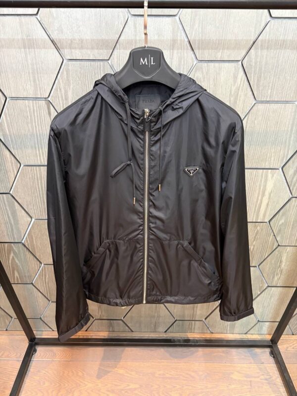 Prada zomerjas logo op borst met capuchon