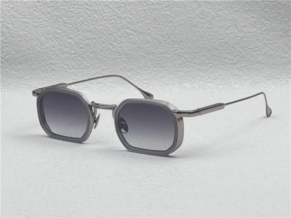 John Dalia Zilver frame