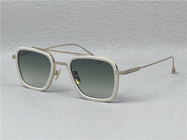 Dita flight 006 goud met witte kader groen glas